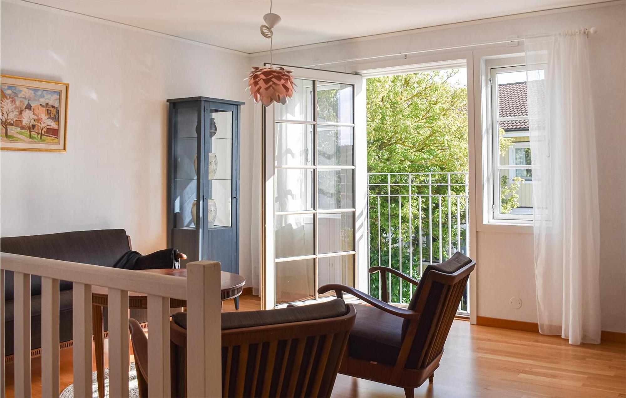 Cozy Home In Karlskrona With Kitchen 外观 照片